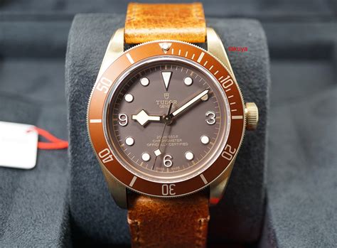 tudor bronze leather strap